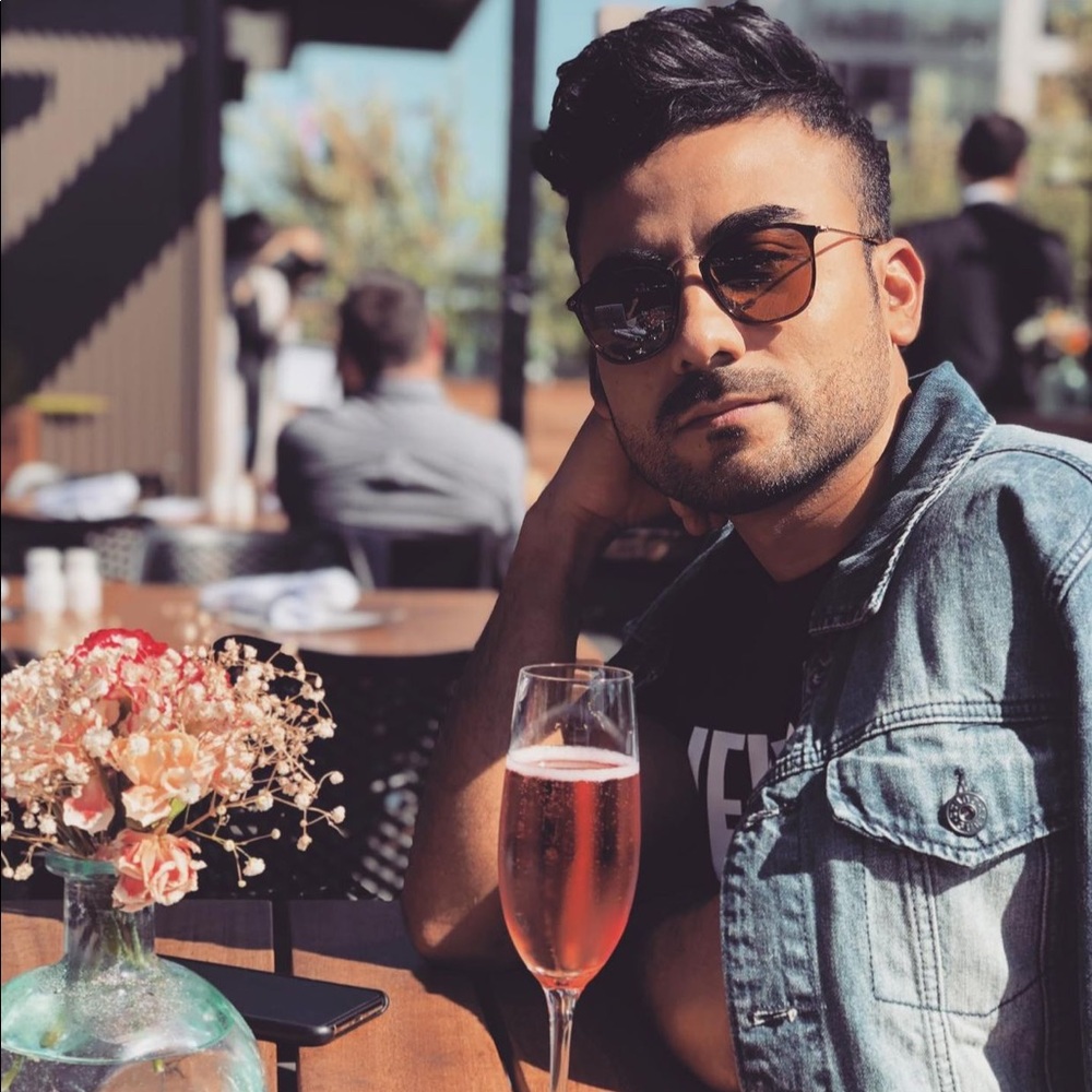 Meet your Posher, Luis